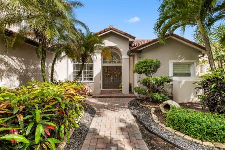 1971 Landing Way, Weston, Florida 33326, USA