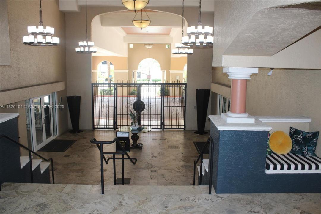 520 SE 5th Ave 1109, Fort Lauderdale, 佛罗里达州 33301, 美国