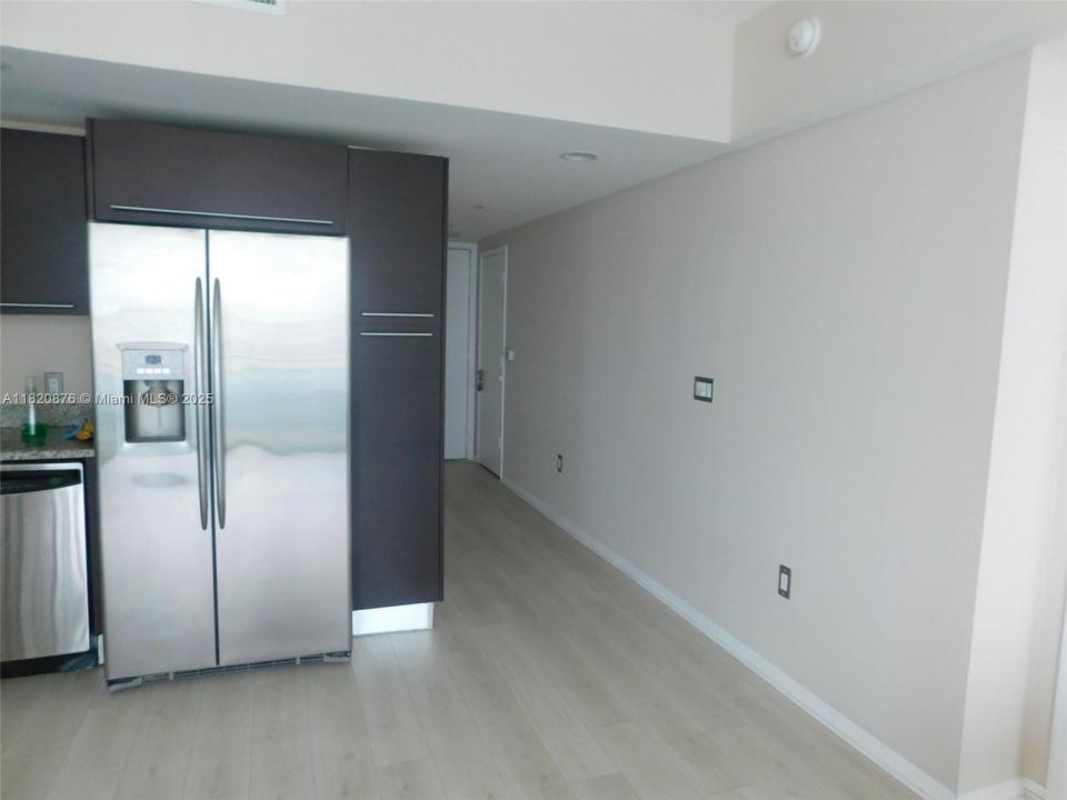 950 BRICKELL BAY DR 3206, Miami, Florida 33131, Estados Unidos
