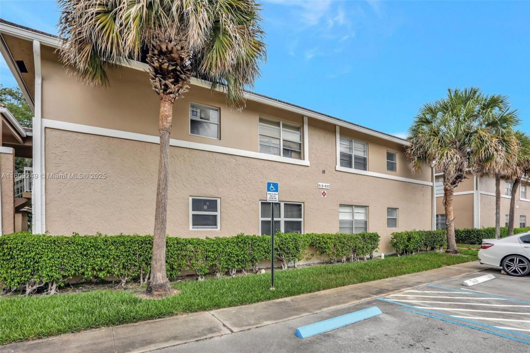 826 Twin Lakes Dr 18-D, Coral Springs, 佛羅里達州 33071, 美國
