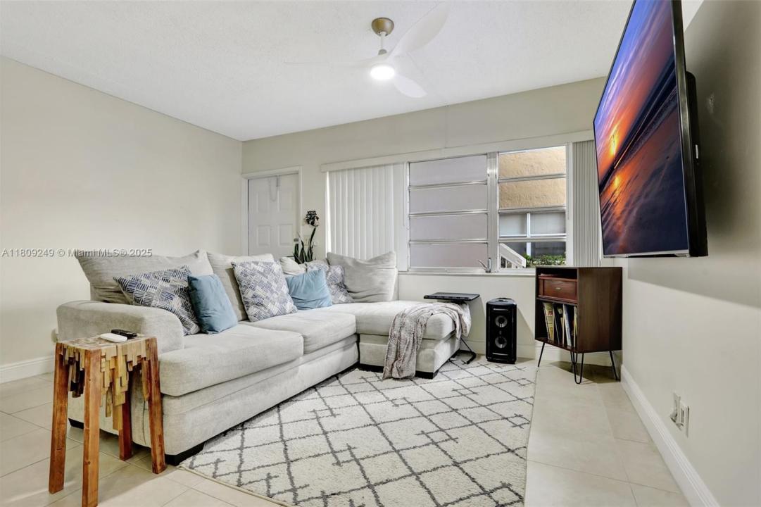 826 Twin Lakes Dr 18-D, Coral Springs, 佛羅里達州 33071, 美國