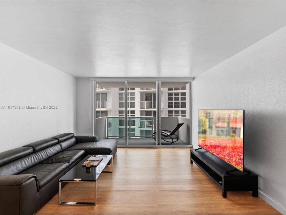 1200 West Ave 823, Miami Beach, Florida 33139