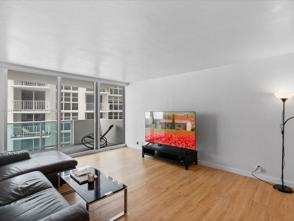 1200 West Ave 823, Miami Beach, Florida 33139
