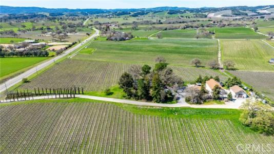 Twelve Oaks Drive, Paso Robles, Калифорния 93446, Соединенные Штаты