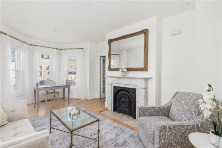 17 Old Beach Road, Newport, RI 02840, USA