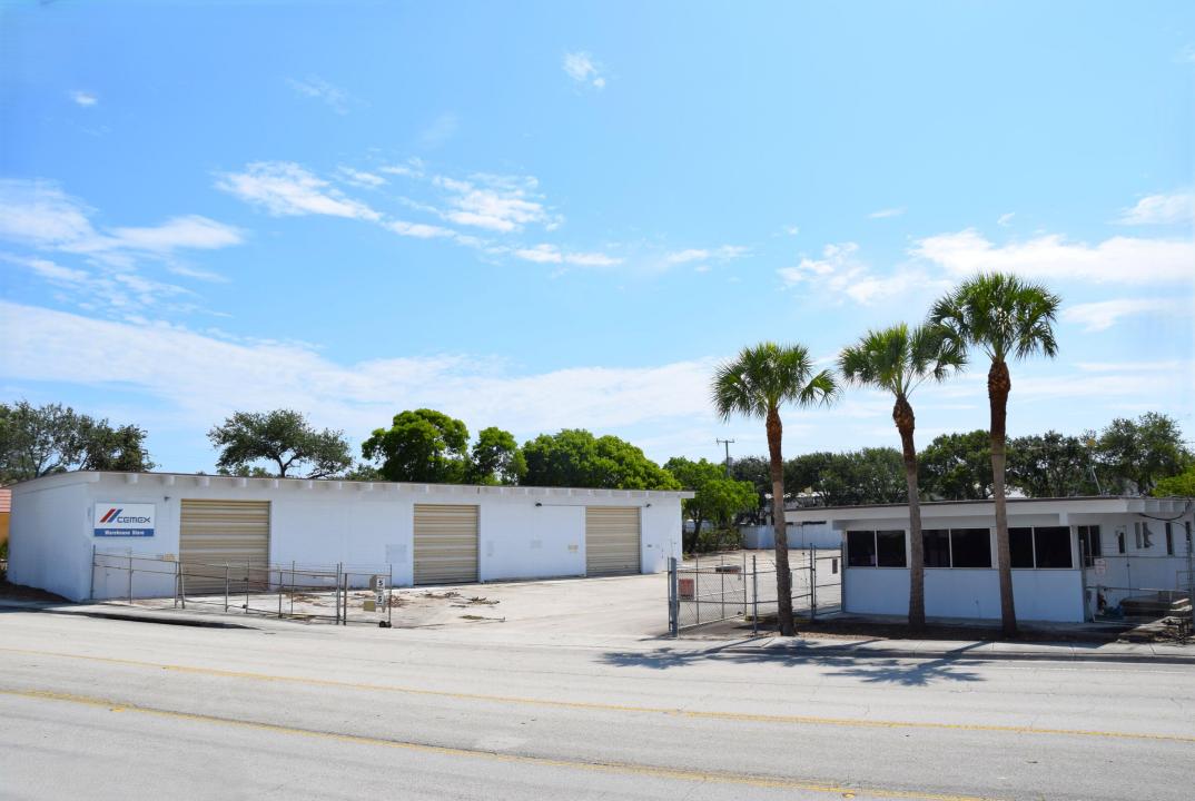 281 Old Dixie Highway, Tequesta, Florida 33469