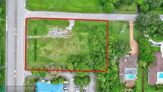 5655 Davie Road, Davie, Florida 33314