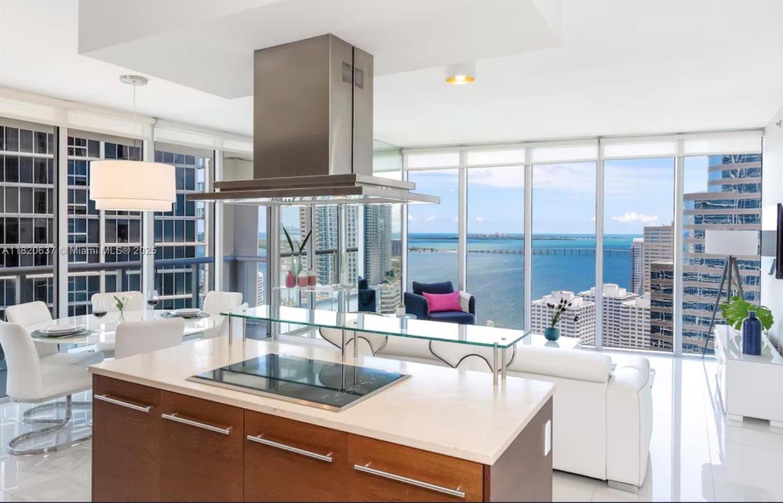 485 Brickell Ave 3410, Miami, Florida 33131, Stati Uniti