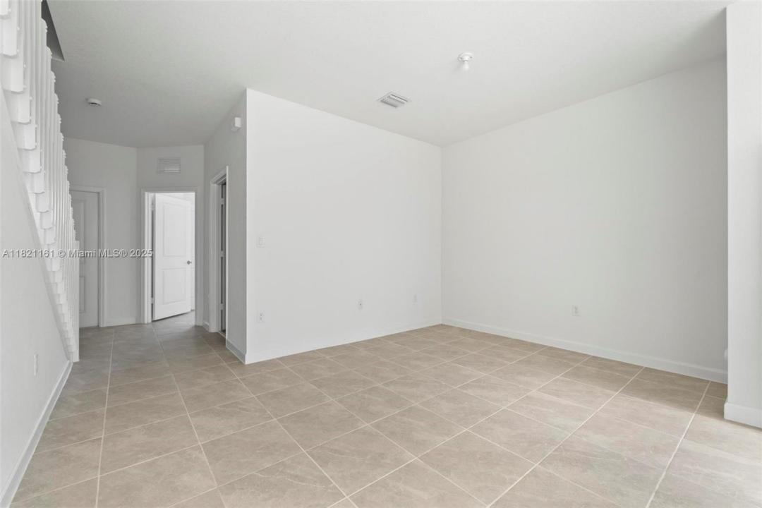 12154 NW 24th Ct 12154, Miami, 佛罗里达州 33167, 美国