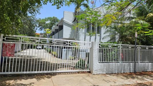 3025 Mary St 12, Miami, Florida 33133, USA