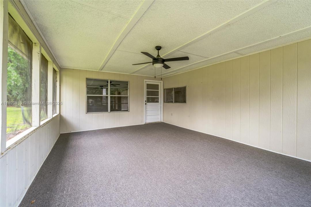 160 Southwest 9th Avenue, Other City - In The State Of Florida, Florida 32054, HOA KỲ