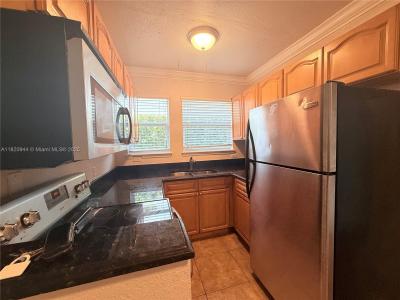 865 W 39th St 3, Miami Beach, Florida 33140, USA