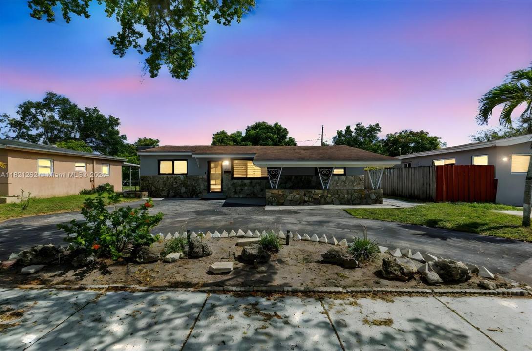 7631 Miramar Pkwy, Miramar, Florida 33023