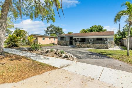 7631 Miramar Pkwy, Miramar, Florida 33023, USA