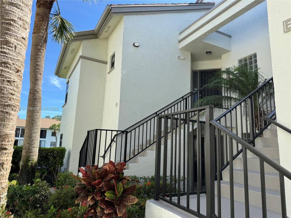5283 Europa Dr F, Boynton Beach, פלורידה 33437, ארצות הברית של אמריקה 