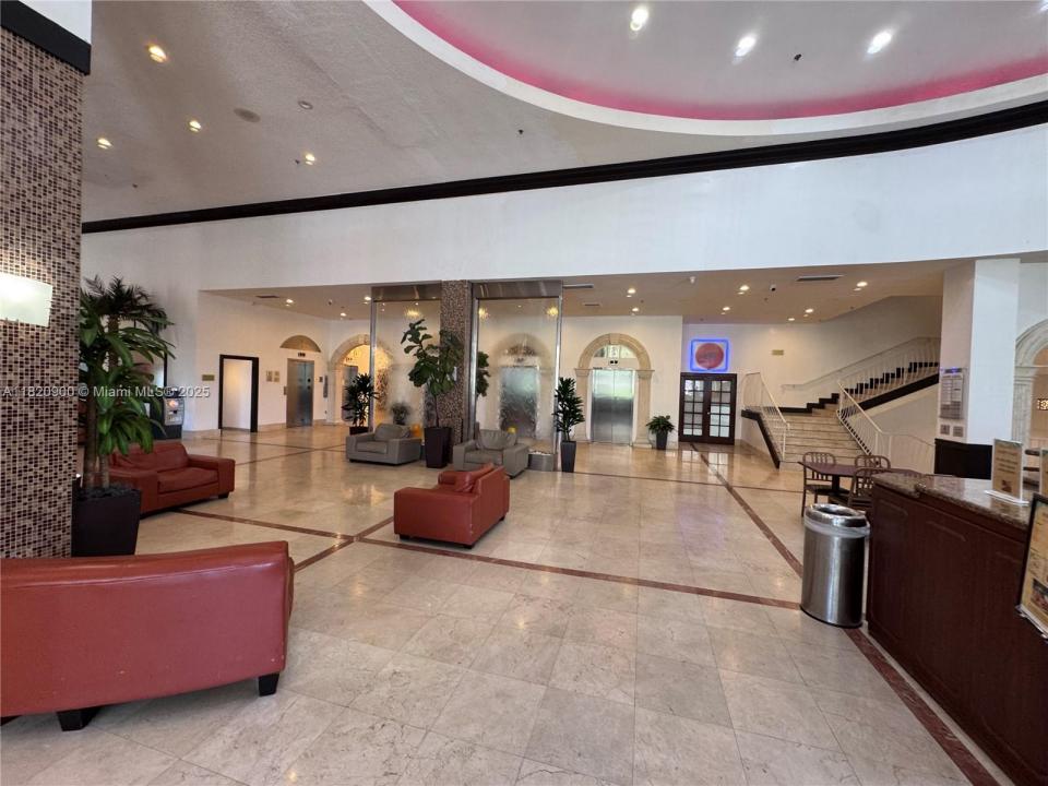 19201 N Collins Ave 826, Sunny Isles Beach, Florida 33160