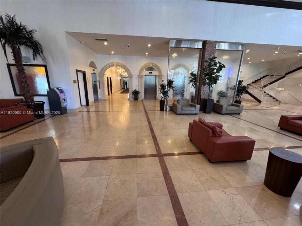 19201 N Collins Ave 826, Sunny Isles Beach, Florida 33160