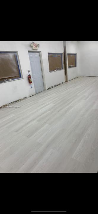 24 NE 1st Ave, Dania Beach, Florida 33004, USA