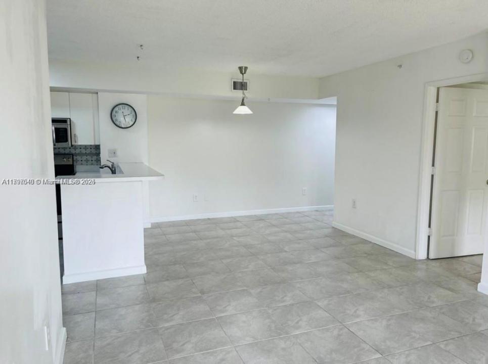 2600 S University Dr 130, Davie, Florida 33328