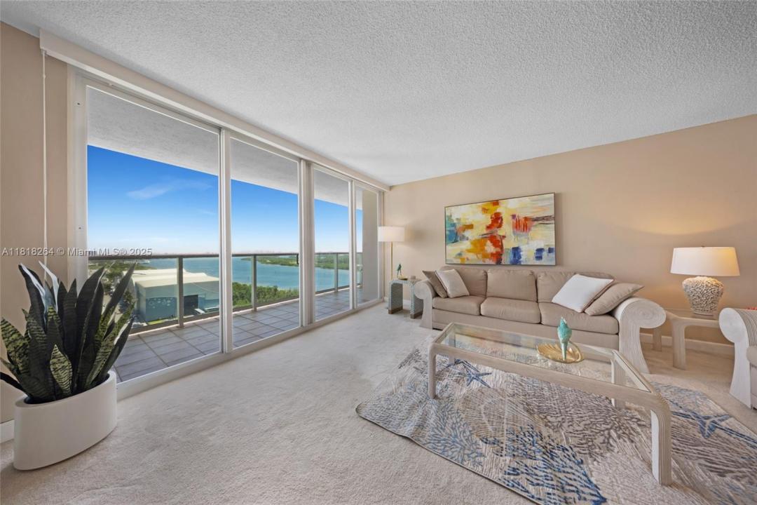 100 Bayview Dr 1922, Sunny Isles Beach, Floride 33160, États-Unis