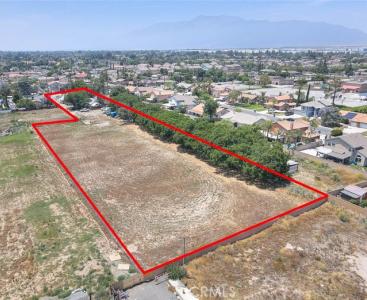 N Maple Avenue, Fontana, California 92336, Estados Unidos