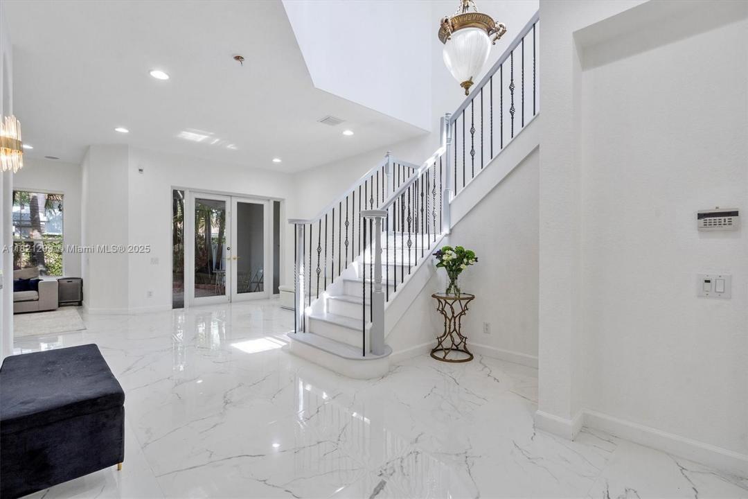 1382 Harbor Vw W, Hollywood, فلوريدا 33019, الولايات المتحدة