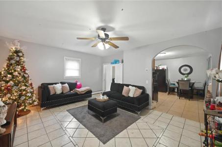 41 Joslin Street, Providence, Rhode Island 02909