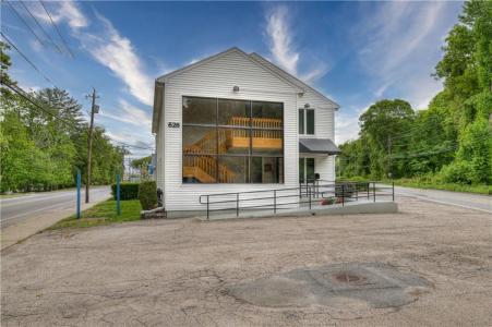 626 Toll Gate Road, Warwick, RI 02886, USA