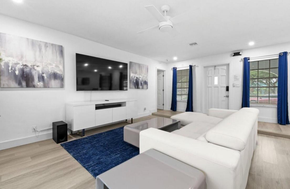 4421 NW 2nd Court, Coconut Creek, Flórida 33066, Estados Unidos