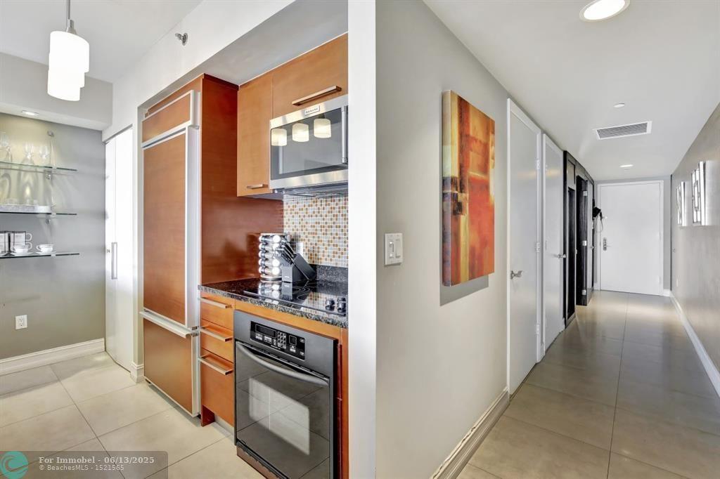 1830 S Ocean Blvd 4612, Beach Club Two, Hallandale Beach, Florida 33009