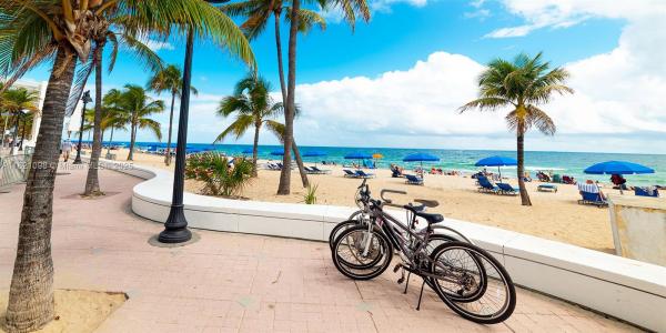 4051 N ocean blvd 10B, Fort Lauderdale, Florida 33308, USA