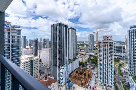 159 NE 6th St 3004, Miami, Florida 33132, USA