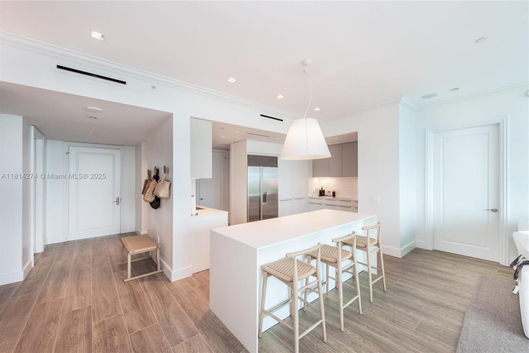 10295 Collins Ave 2506, Bal Harbour, פלורידה 33154, ארצות הברית של אמריקה 