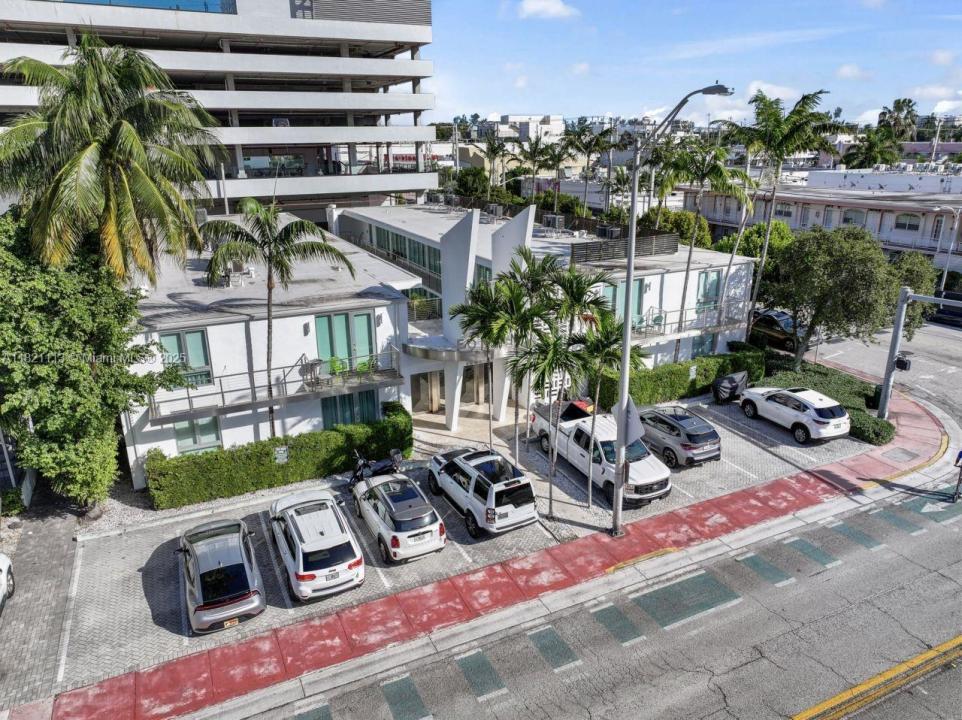 1601 West Ave 105, Miami Beach, Florida 33139