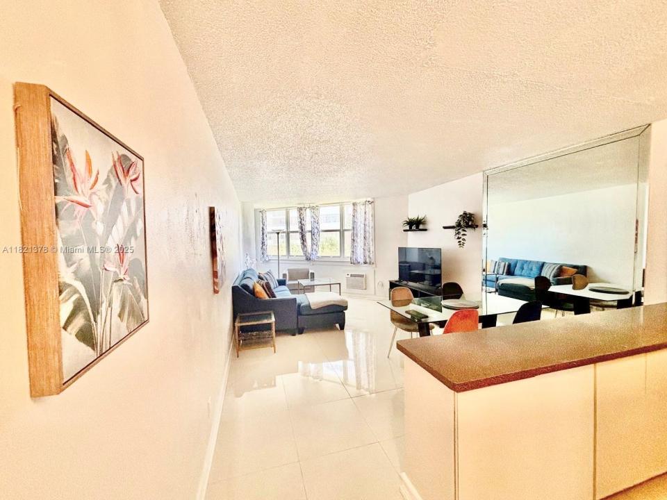 1936 S Ocean Dr 7C, Hallandale Beach, Florida 33009
