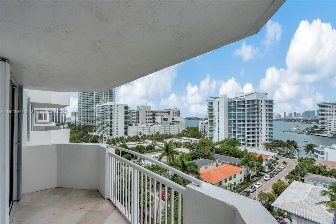 1621 Bay Rd 1002, Miami Beach, Florida 33139, Estados Unidos