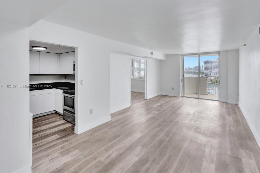 1621 Bay Rd 1002, Miami Beach, Florida 33139, Estados Unidos