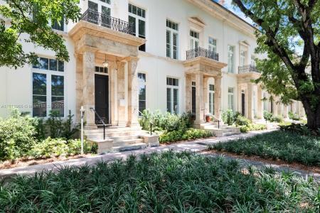 647 Almeria Ave, Coral Gables, Florida 33134, USA