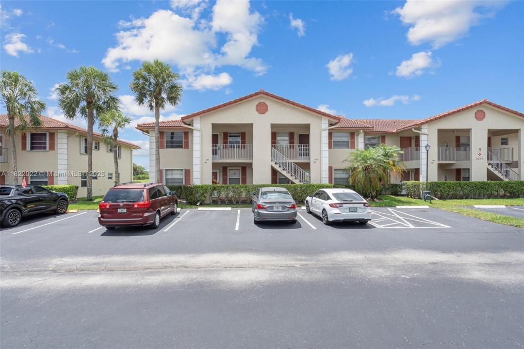3001 Holiday Springs Blvd 201, Margate, Floryda 33063, USA
