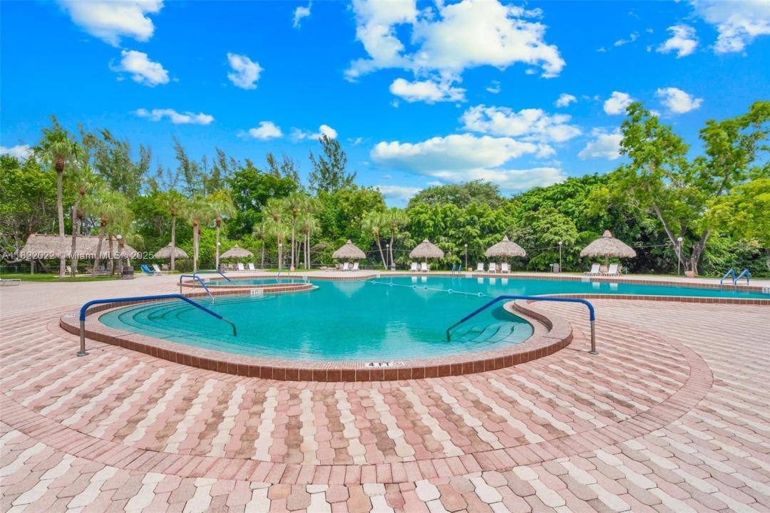 3001 Holiday Springs Blvd 201, Margate, Floryda 33063, USA
