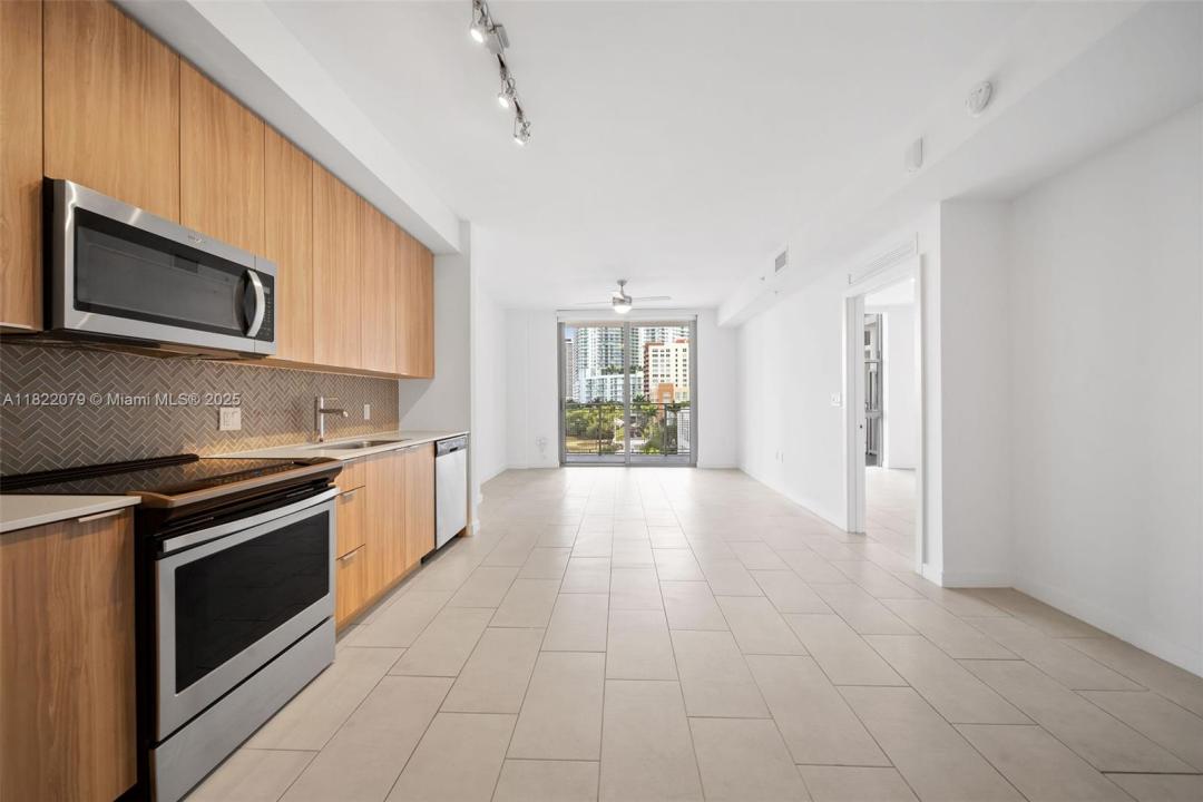 2150 N Bayshore Dr 0508, Miami, Floride 33137, États-Unis