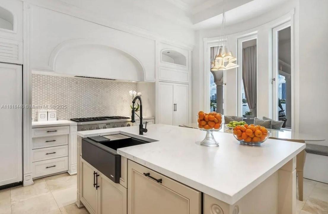 432 S Hibiscus Dr, Miami Beach, Florida 33139, Estados Unidos