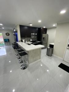 4744 NW 114th Ave 201, Doral, Florida 33178, USA