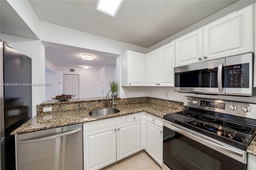 2711 Ocean Club Blvd 207, Hollywood, Floride 33019, États-Unis