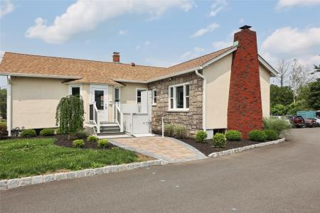 160 Route 304, Clarkstown, New York 10954, HOA KỲ