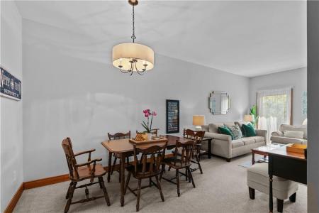 158 Narragansett Avenue U, Newport, Rhode Island 02840