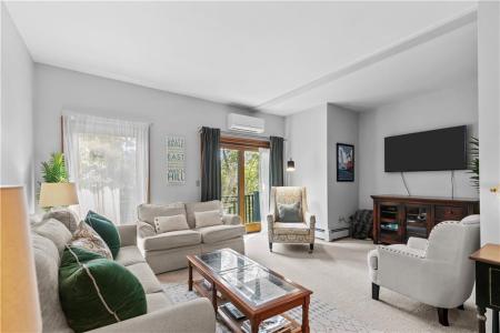 158 Narragansett Avenue U, Newport, Rhode Island 02840