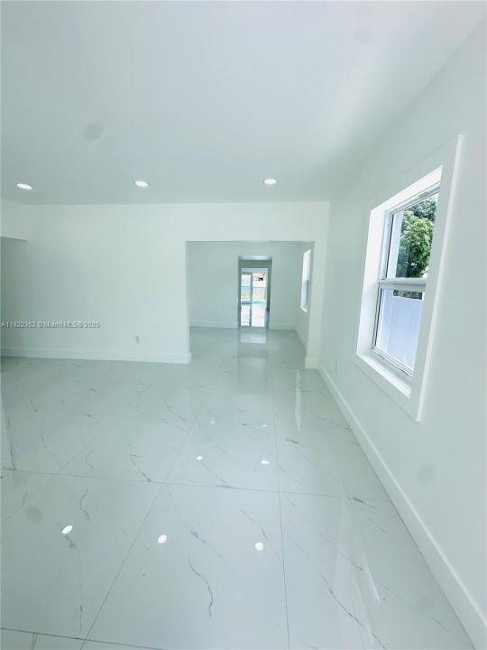 82 E 16th St, Hialeah, فلوريدا 33010, الولايات المتحدة