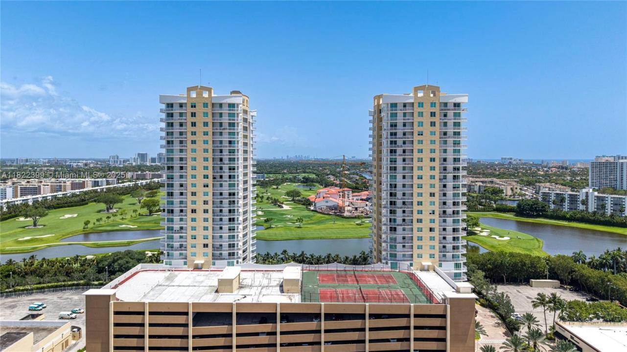 1755 E Hallandale Beach Blvd 608E, Hallandale Beach, Floride 33009, États-Unis