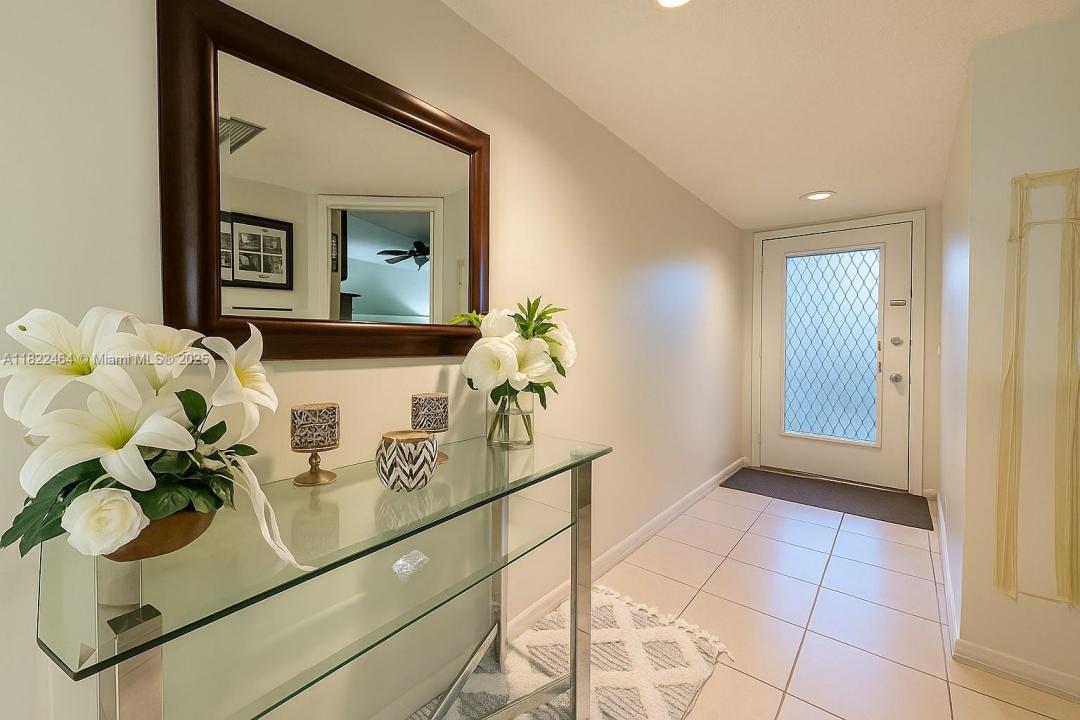 12500 SW 5th Ct 112M, Pembroke Pines, Floryda 33027, USA